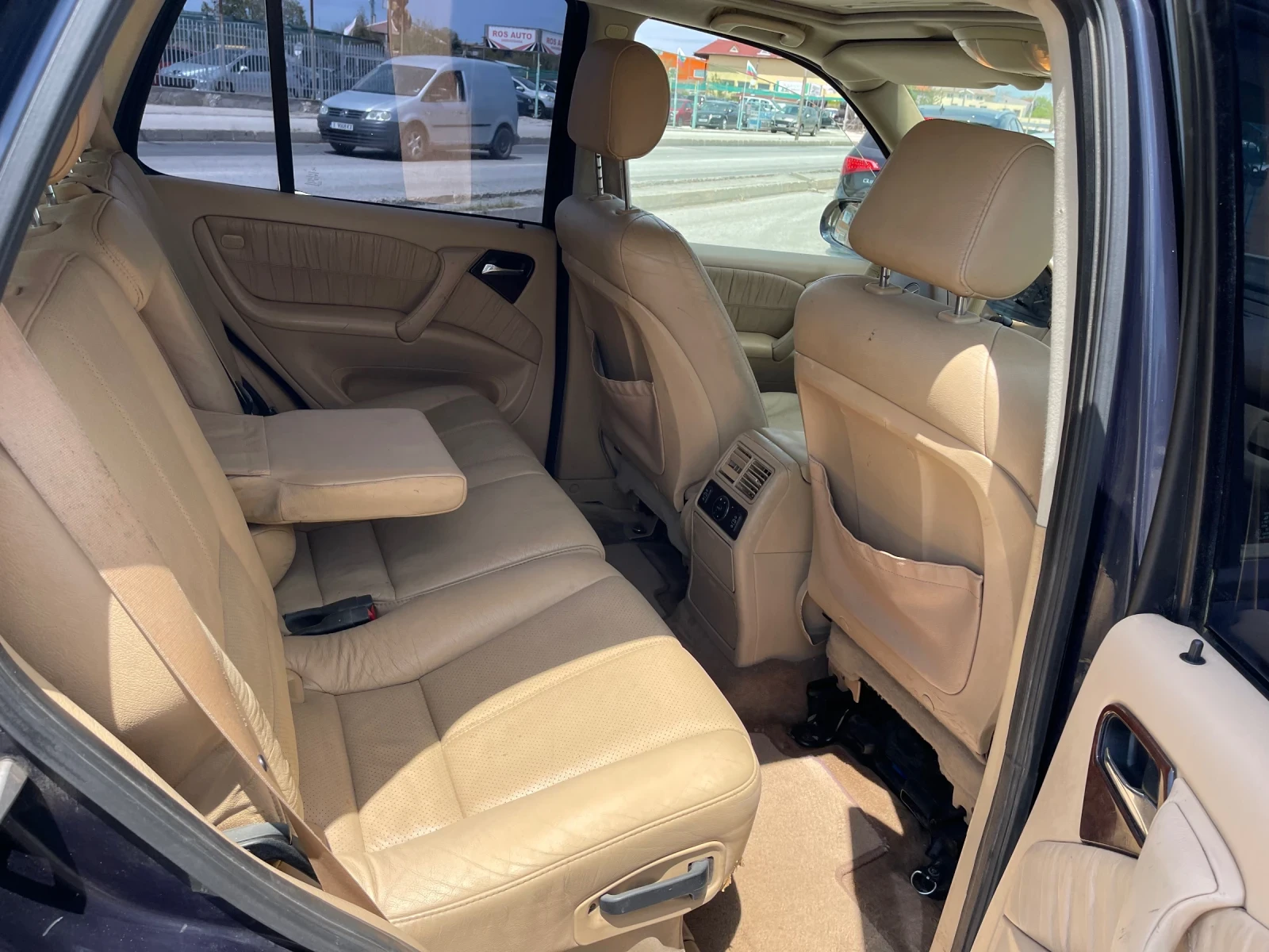 Mercedes-Benz ML 500  - изображение 7