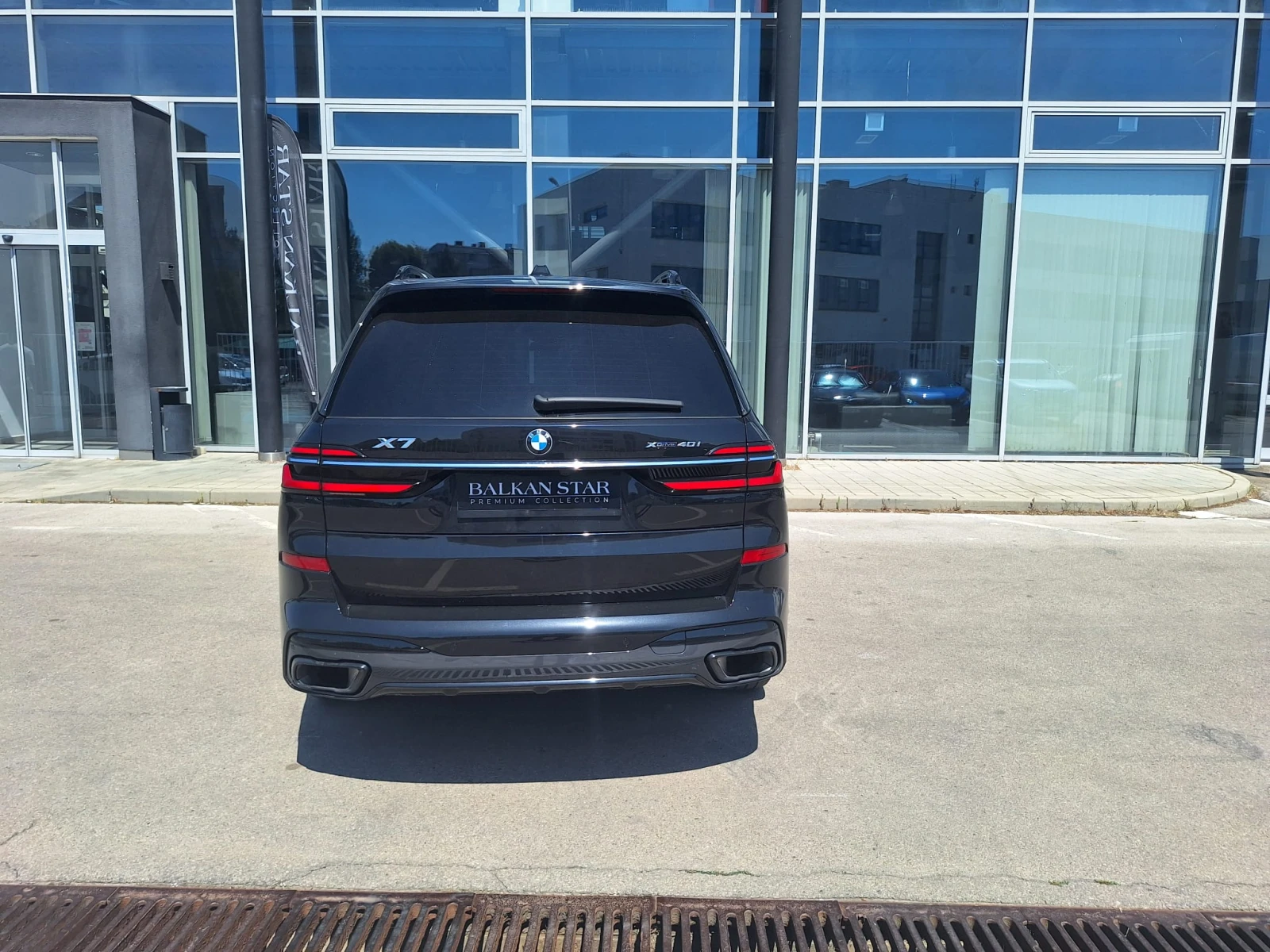 BMW X7 40i M-pack - изображение 5