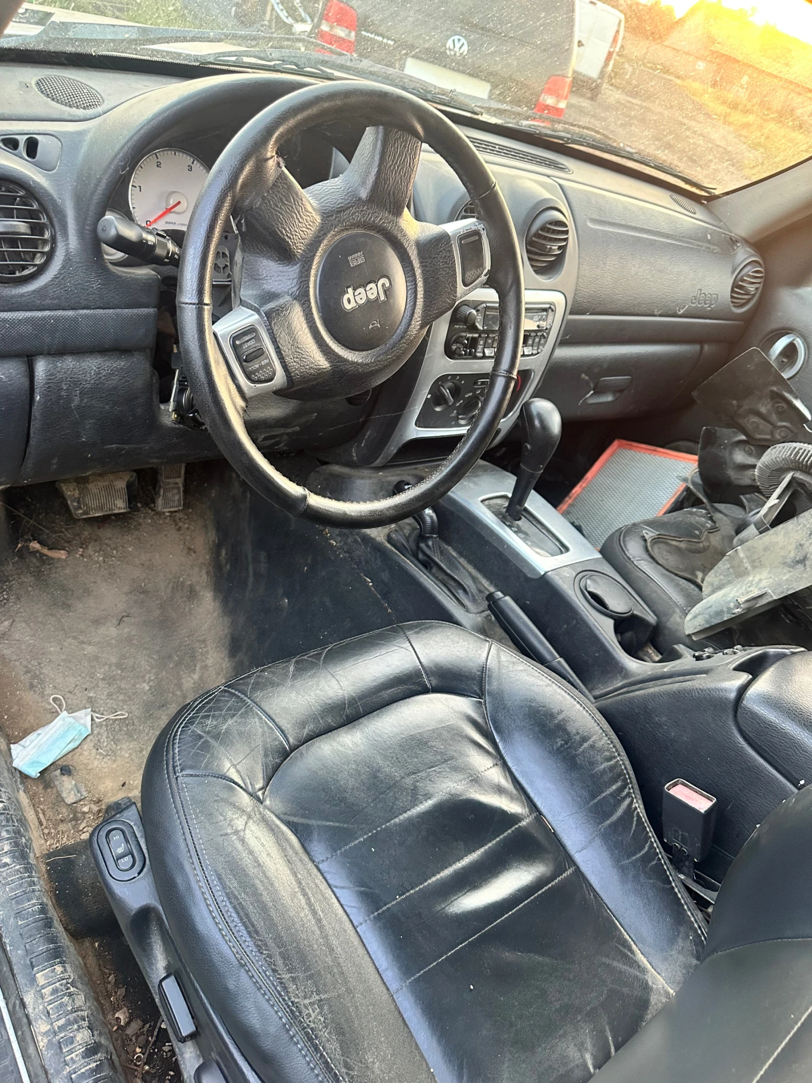 Jeep Cherokee  - изображение 5