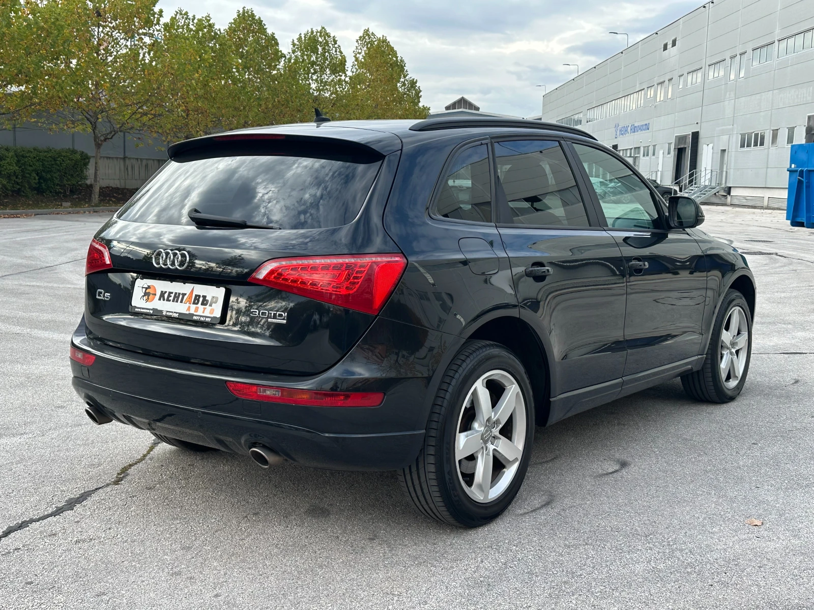 Audi Q5 3.0d 239 к.с.  | Mobile.bg — изображение 4