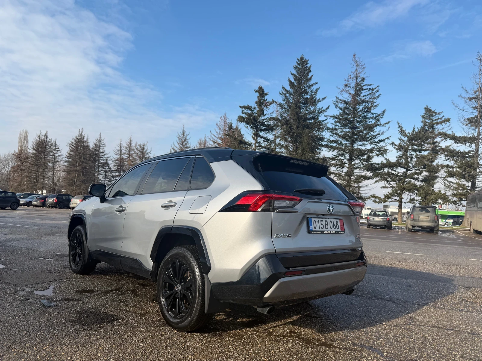 Toyota Rav4 2.5 (222 кс) Full Hybrid AWD-i eCVT - изображение 6