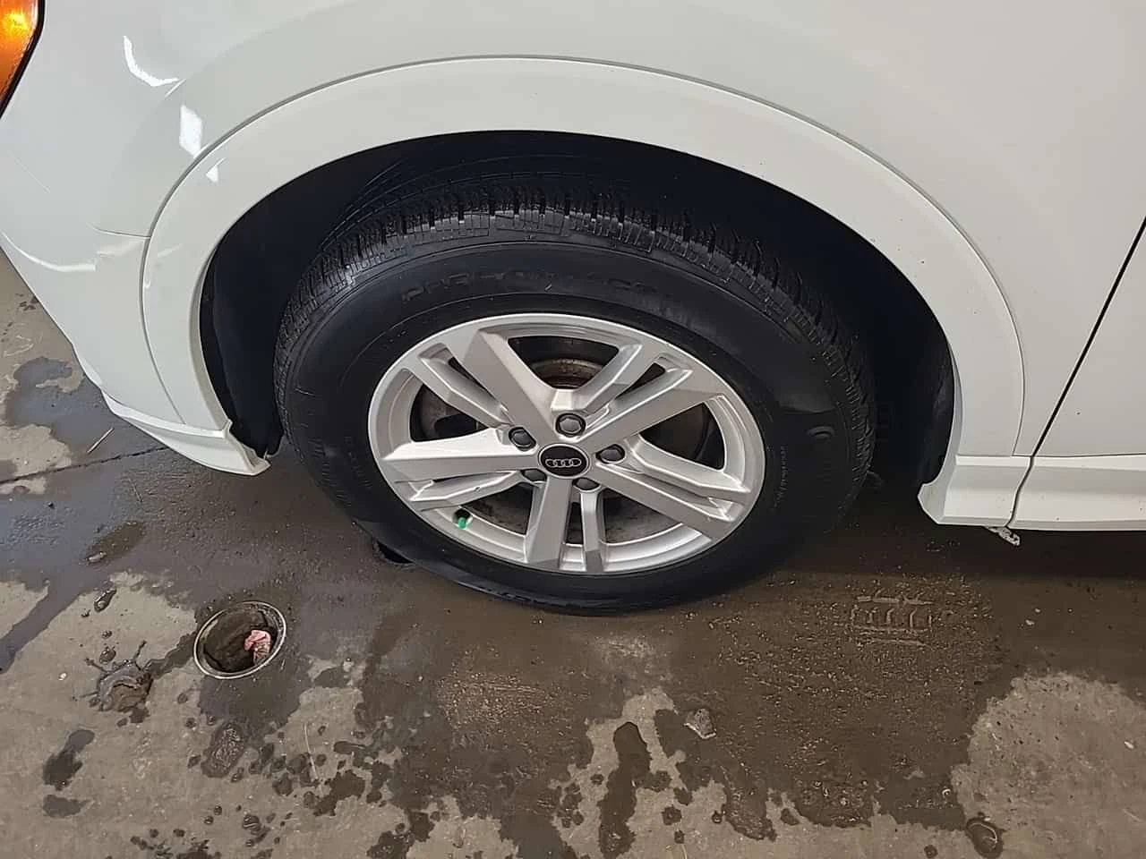 Audi Q3 * KOMFORT * PANO * KEYLESS * �������� * CARFAX | Mobile.bg � ����������� 17