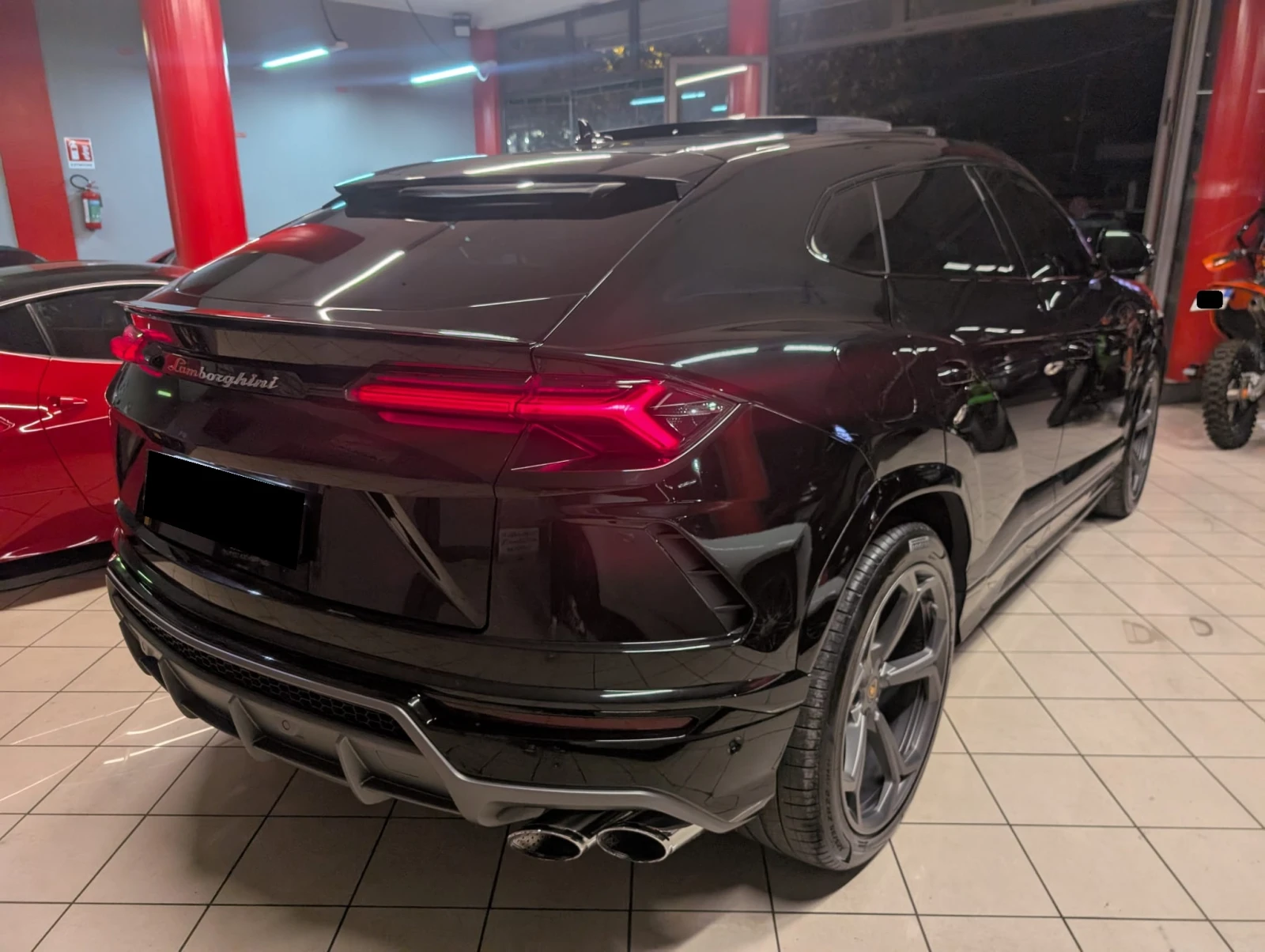 Lamborghini Urus 4.0 V8 4WD  - изображение 7