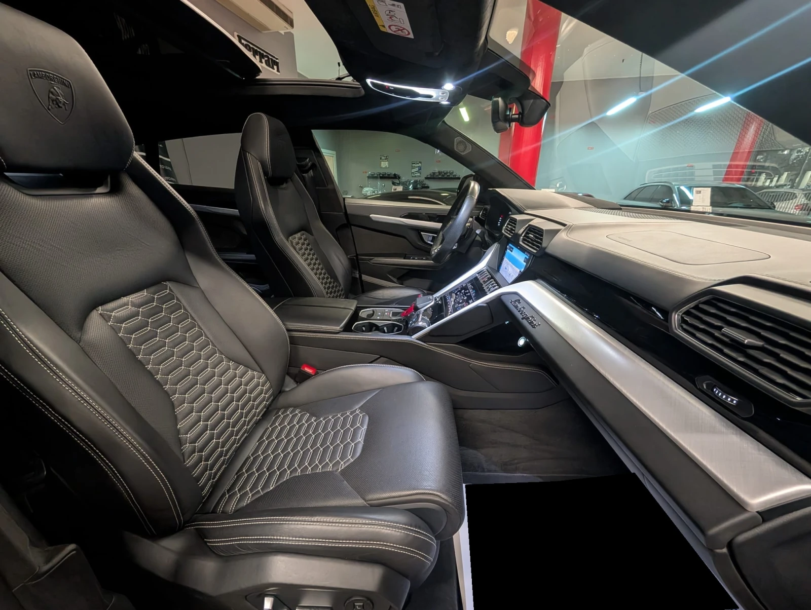 Lamborghini Urus 4.0 V8 4WD , снимка 12 - Автомобили и джипове - 53707636