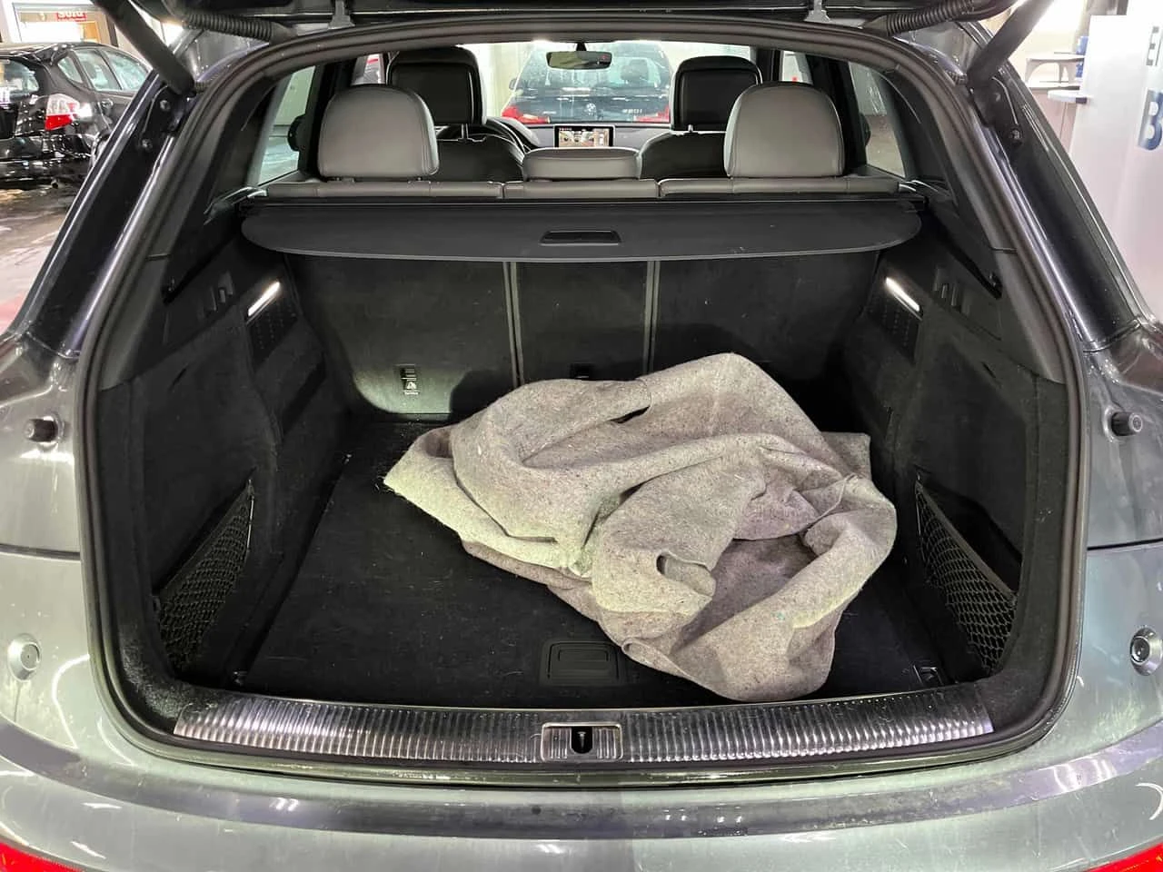 Audi SQ5  Technik /360/B&O/AMBIENT/PANO/NAVI, снимка 14 - Автомобили и джипове - 53820424