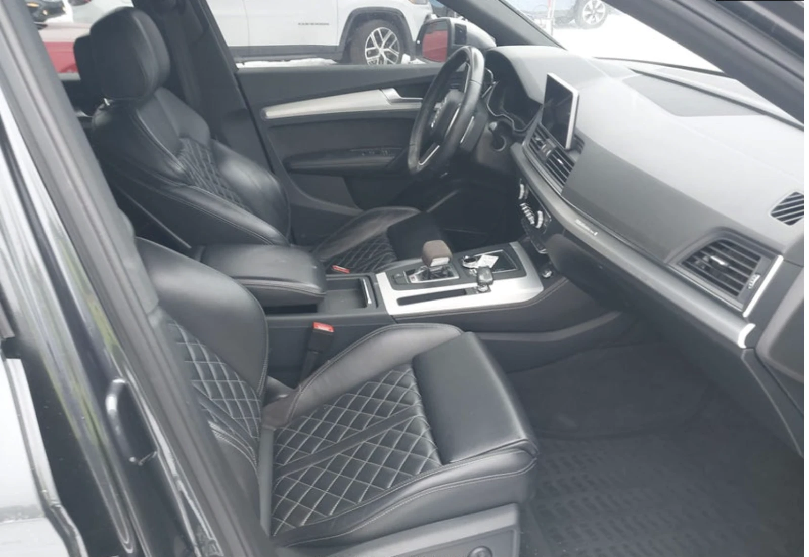 Audi SQ5 PREMIUM PLUS, снимка 5 - Автомобили и джипове - 53813016