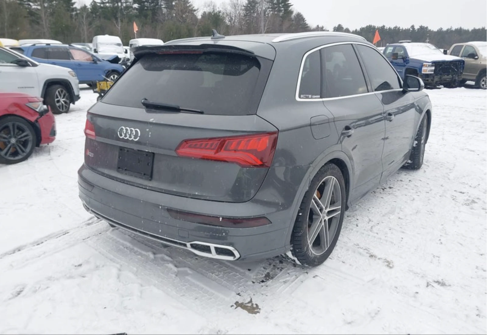 Audi SQ5 PREMIUM PLUS, снимка 4 - Автомобили и джипове - 53813016