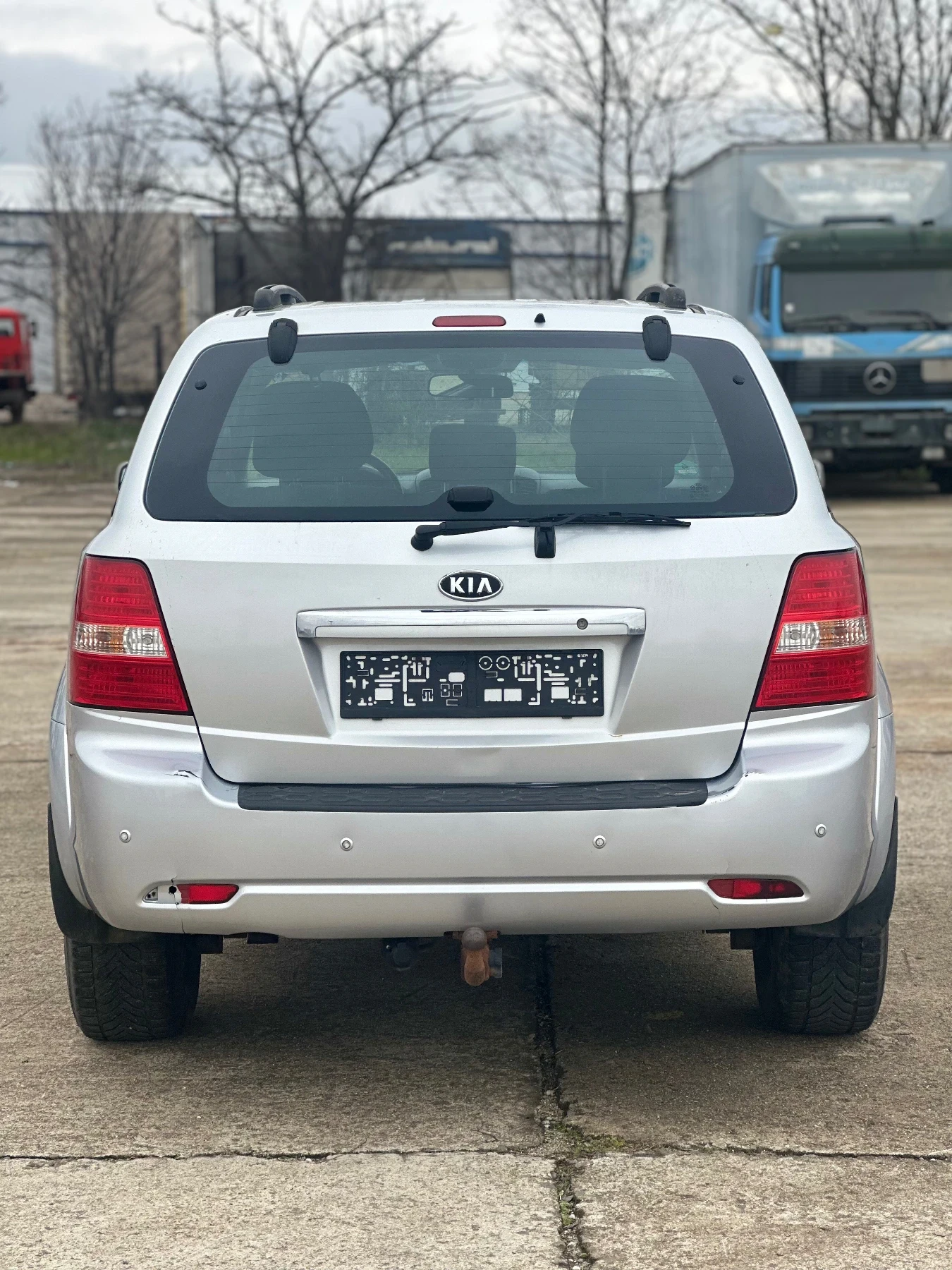 Kia Sorento 2.5 CRDI, снимка 5 - Автомобили и джипове - 54259799