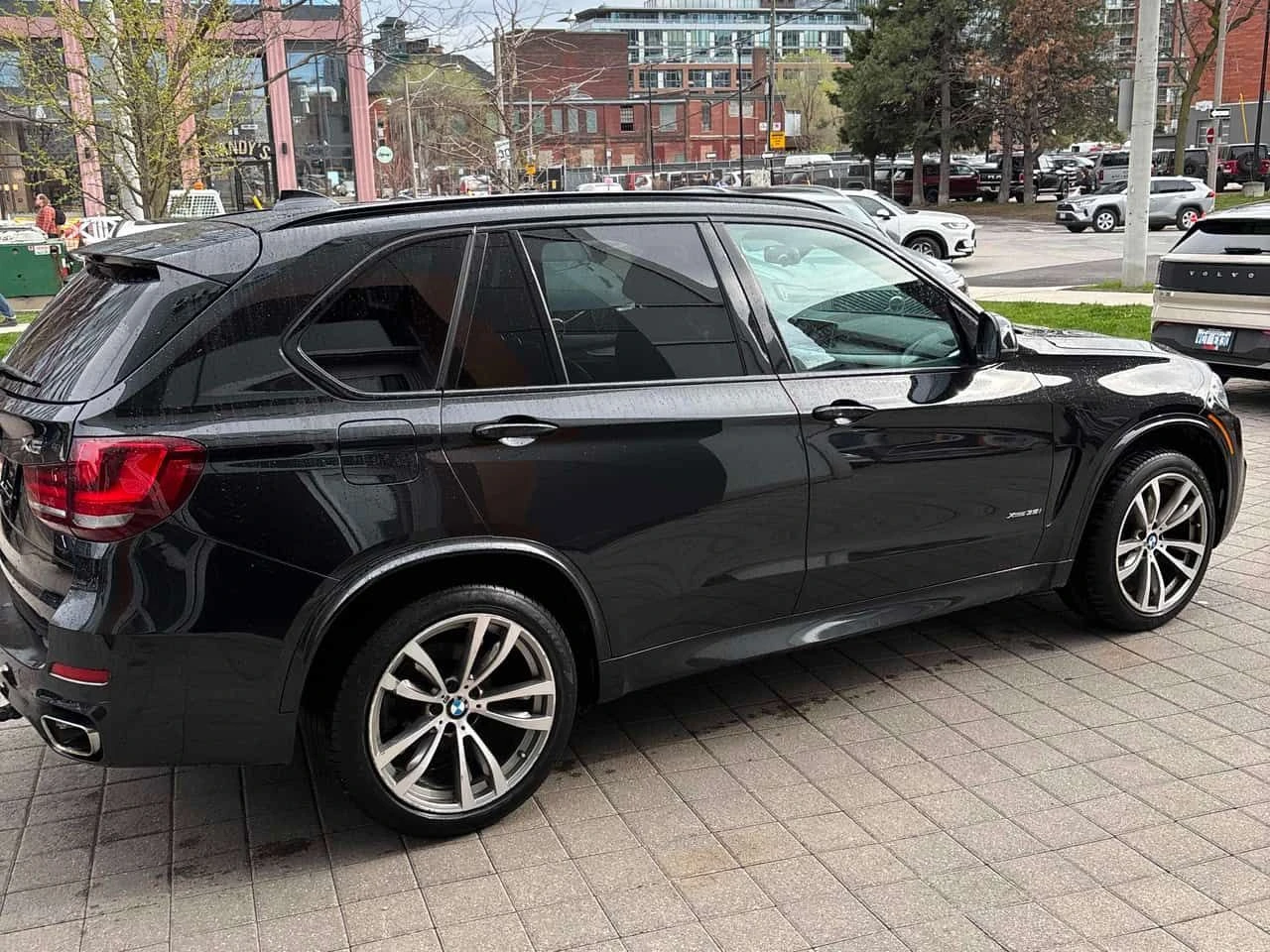 BMW X5 * xDrive35i * DISTRONIC* HARMAN/KARDON* ПАНОРАМА* , снимка 3 - Автомобили и джипове - 54445654