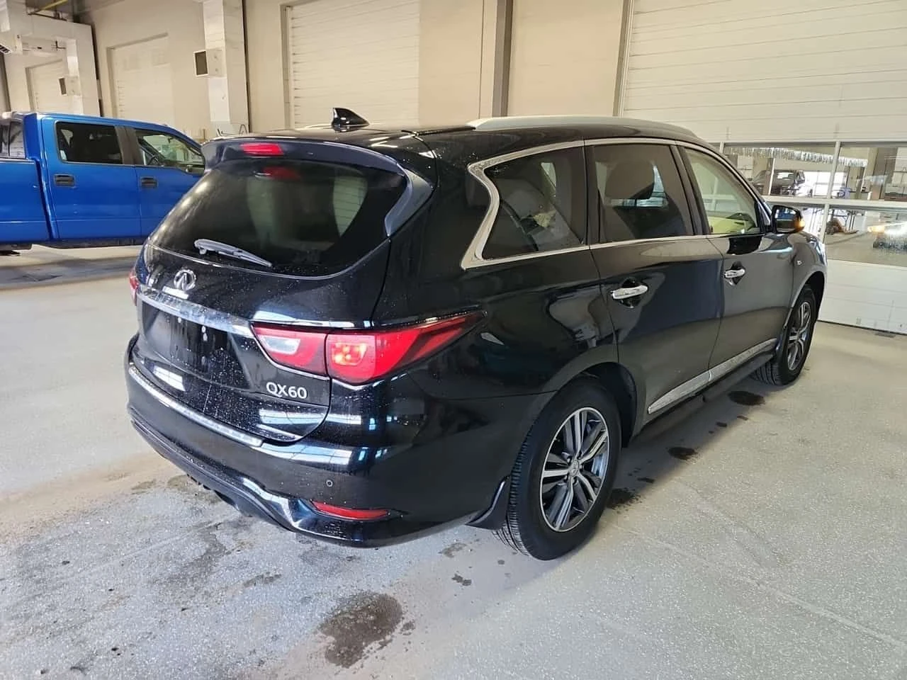 Infiniti QX60 PANORAMA| ПОДГРЕВИ| 2 КЛЮЧА| 7 МЕСТЕН| , снимка 3 - Автомобили и джипове - 54508229