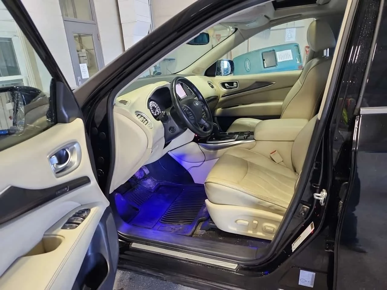 Infiniti QX60 PANORAMA| ПОДГРЕВИ| 2 КЛЮЧА| 7 МЕСТЕН| , снимка 9 - Автомобили и джипове - 54508229