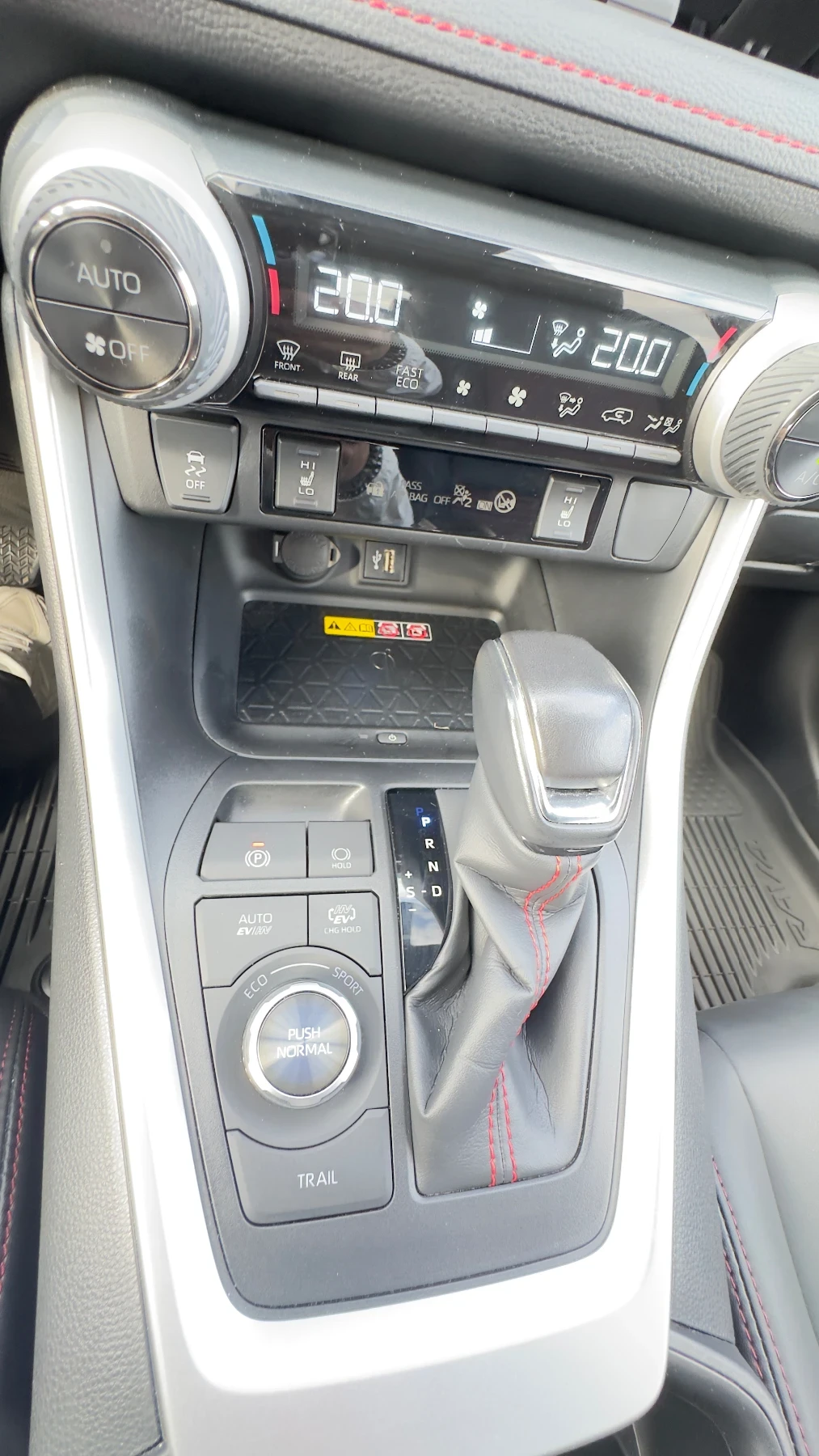 Toyota Rav4 Plug in hybrid 4x4 | Mobile.bg � ����������� 11