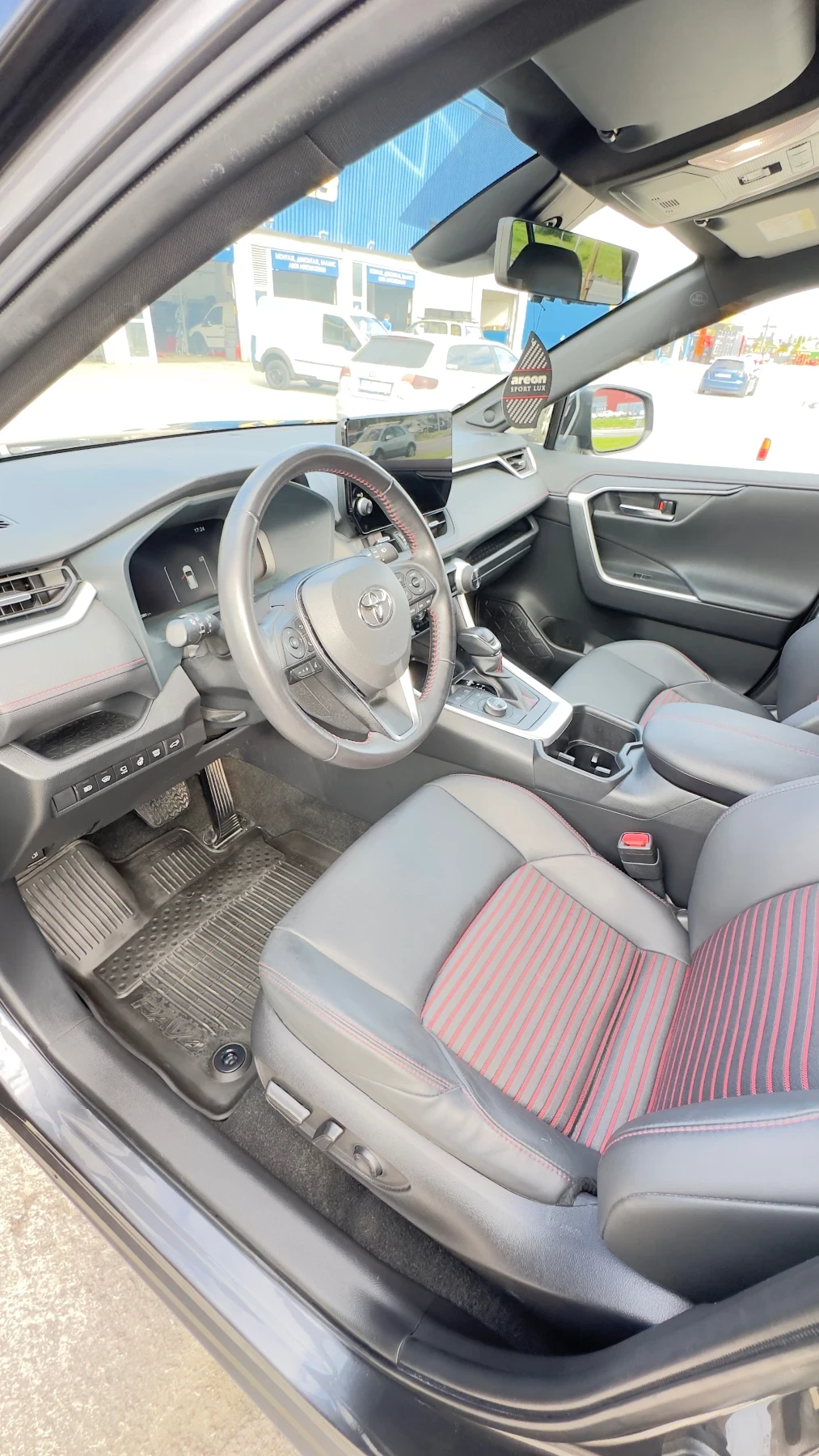 Toyota Rav4 Plug in hybrid 4x4 | Mobile.bg � ����������� 9