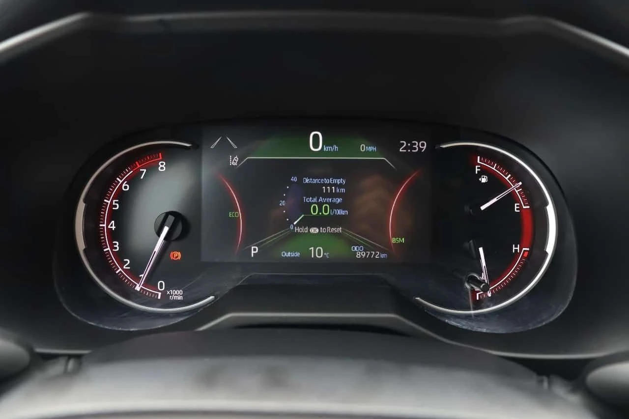 Toyota Rav4 * LE * ПОДГРЕВИ * ПАНО * KEYLESS * CARFAX, снимка 8 - Автомобили и джипове - 54556925