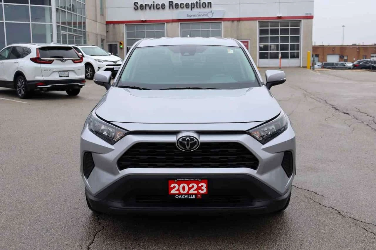 Toyota Rav4 * LE * ПОДГРЕВИ * ПАНО * KEYLESS * CARFAX, снимка 6 - Автомобили и джипове - 54556925