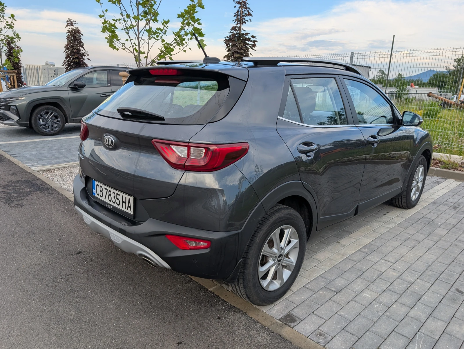 Kia Stonic 1.4mpi 4цилиндъра, снимка 6 - Автомобили и джипове - 54874025