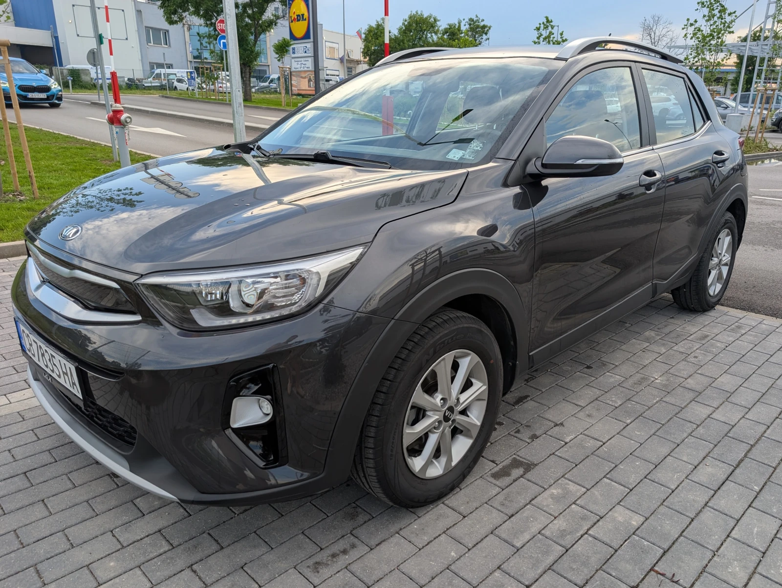 Kia Stonic 1.4mpi 4цилиндъра, снимка 3 - Автомобили и джипове - 54874025