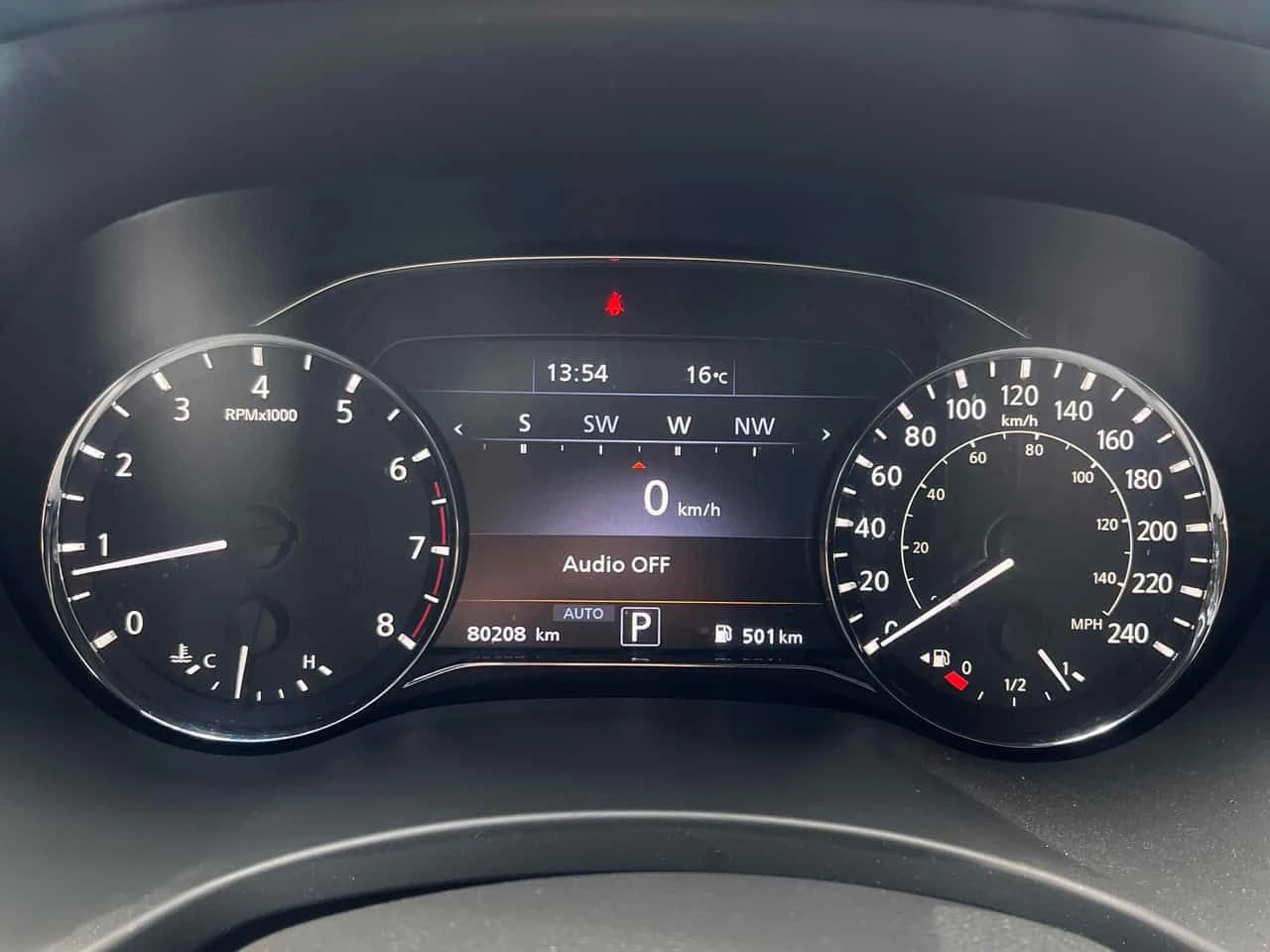 Infiniti QX80  ProACTIVE / 360 / DIS / Harman Kardon /АВТОКРЕДИТ, снимка 8 - Автомобили и джипове - 54919944