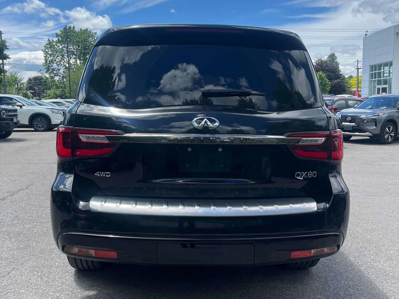 Infiniti QX80  ProACTIVE / 360 / DIS / Harman Kardon /АВТОКРЕДИТ, снимка 4 - Автомобили и джипове - 54919944