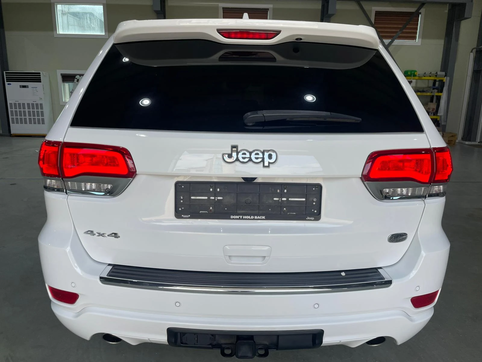Jeep Grand cherokee 3.6 V6 ! Overland !, снимка 5 - Автомобили и джипове - 55275382
