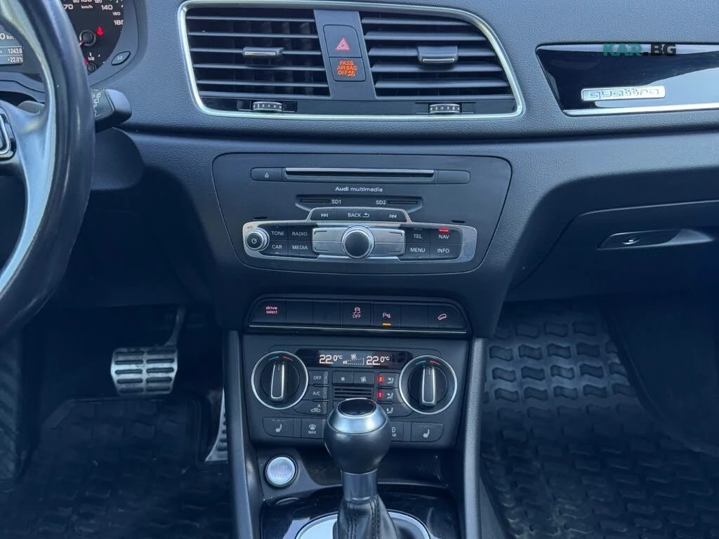 Audi Q3 * TECHNIK * PANO * Автокредит * (Цена до България), снимка 13 - Автомобили и джипове - 55303582