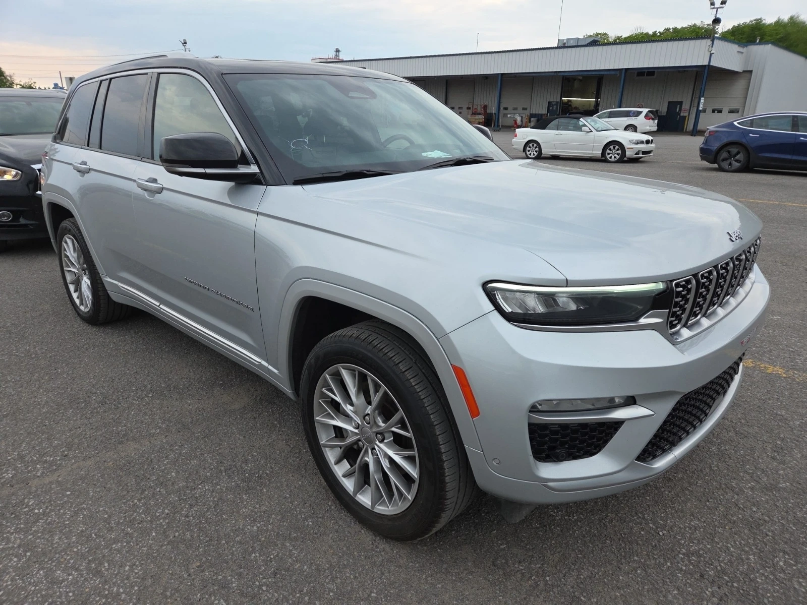 Jeep Grand cherokee SUMMIT * 5.7 HEMI * AWD * 360 CAMERA * CARFAX *  | Mobile.bg � ����������� 2