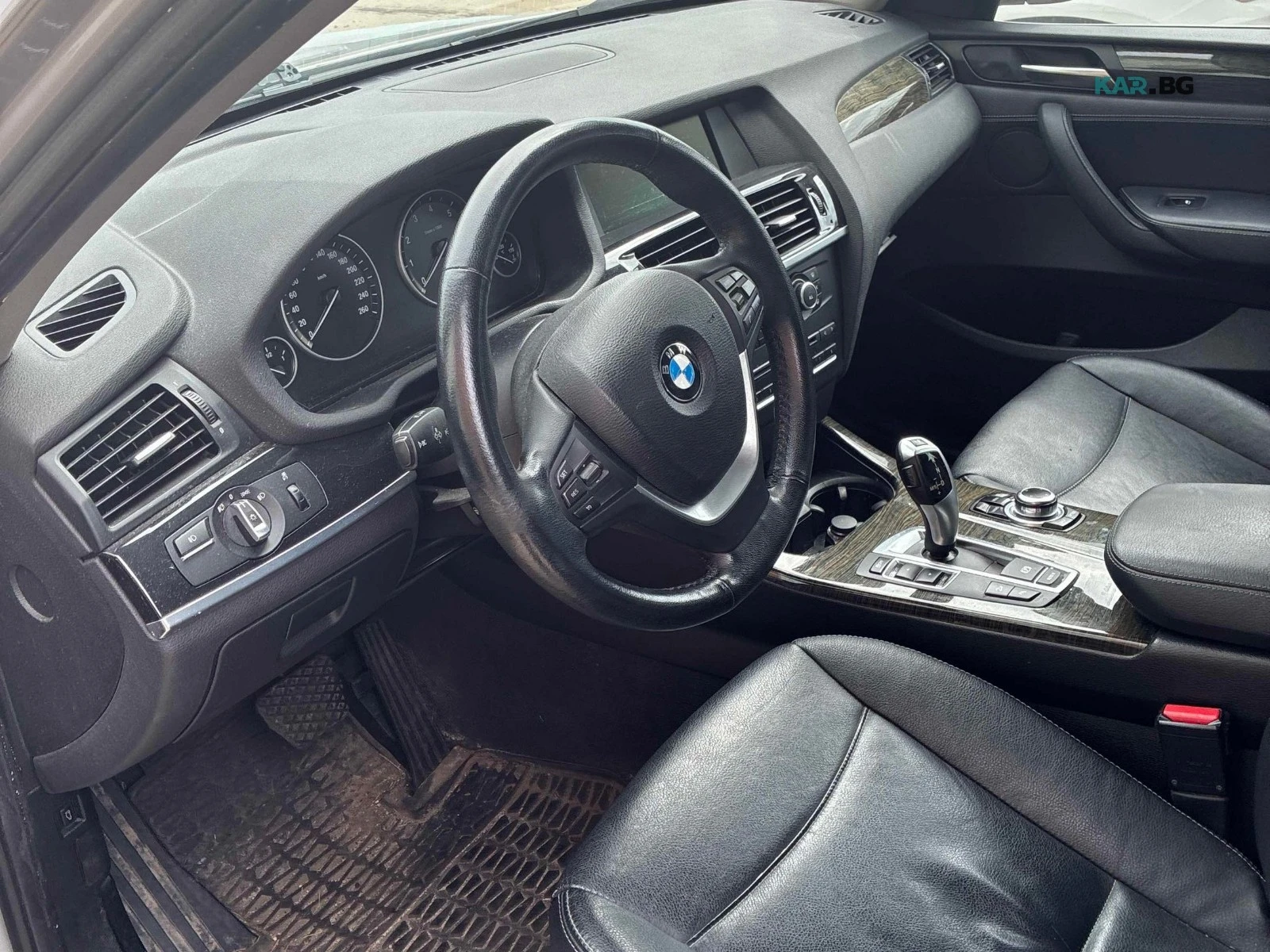 BMW X3 xDrive35i * Pano * АвтоКредит * (ЦЕНА ДО БГ), снимка 7 - Автомобили и джипове - 56136374