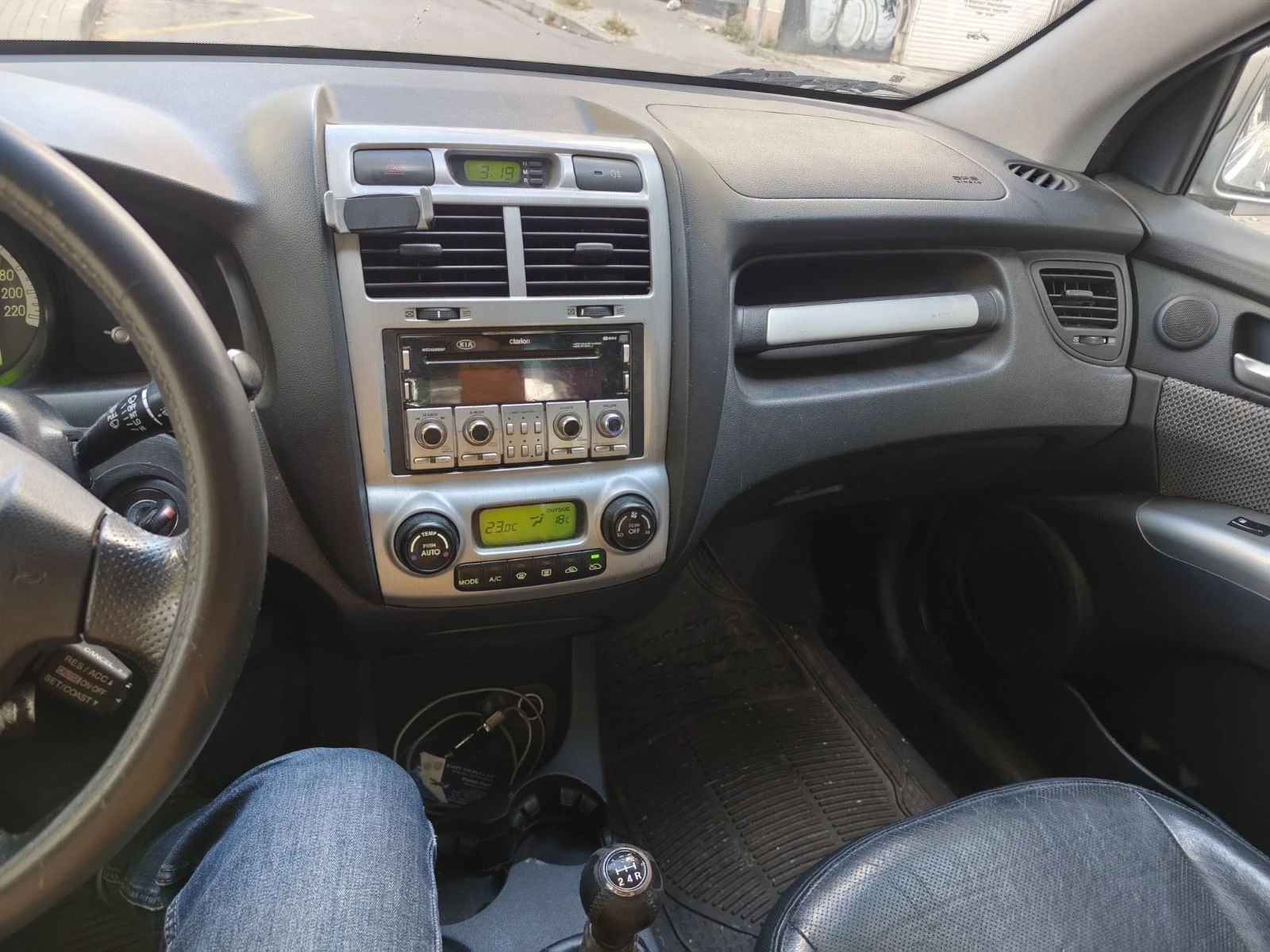 Kia Sportage, снимка 5 - Автомобили и джипове - 56587550