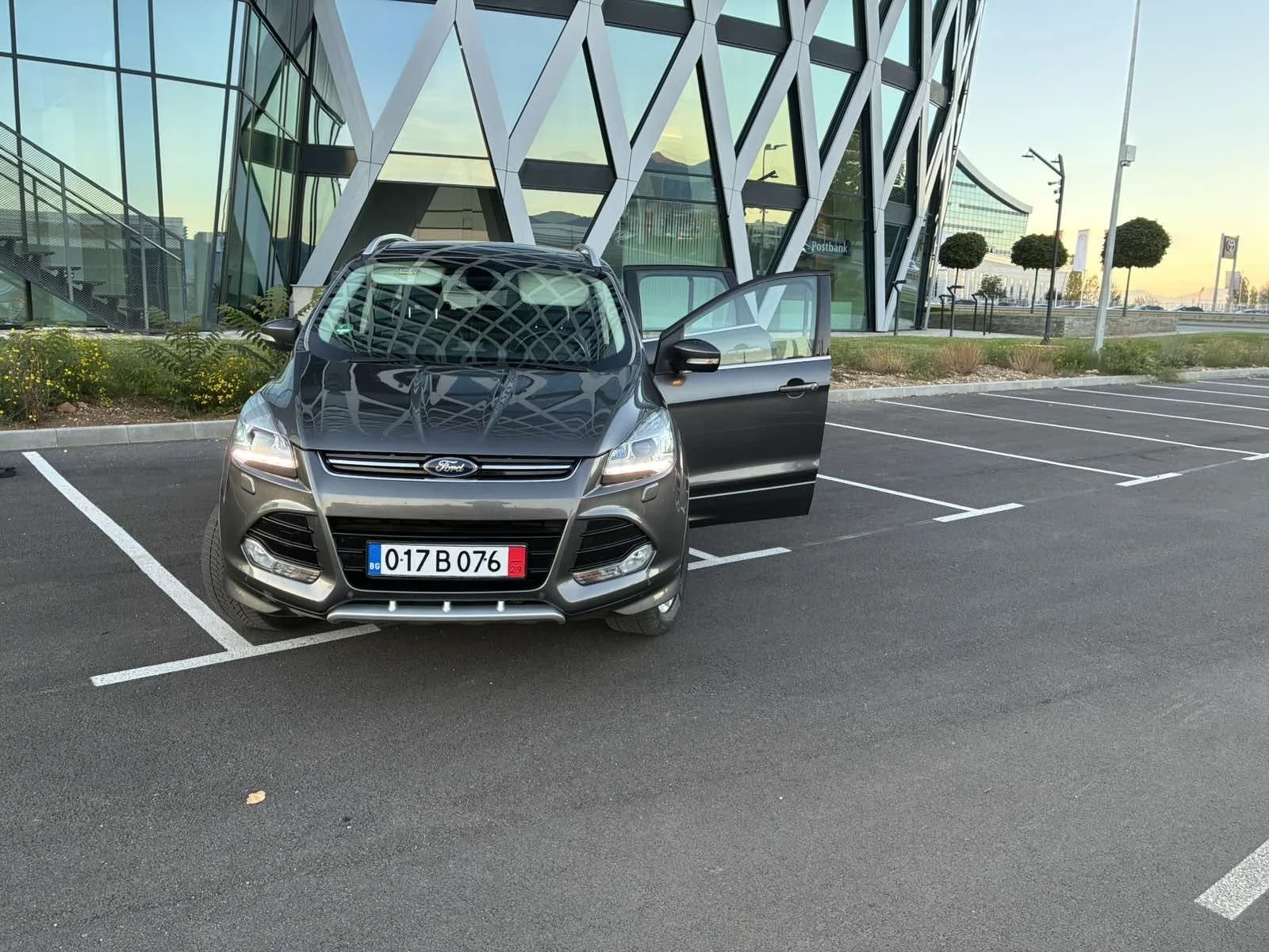 Ford Kuga, снимка 17 - Автомобили и джипове - 56639182