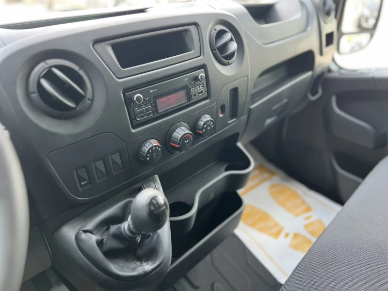 Renault Master L3H2 2.3 dCi / 130 к.с., снимка 12 - Бусове и автобуси - 50207978