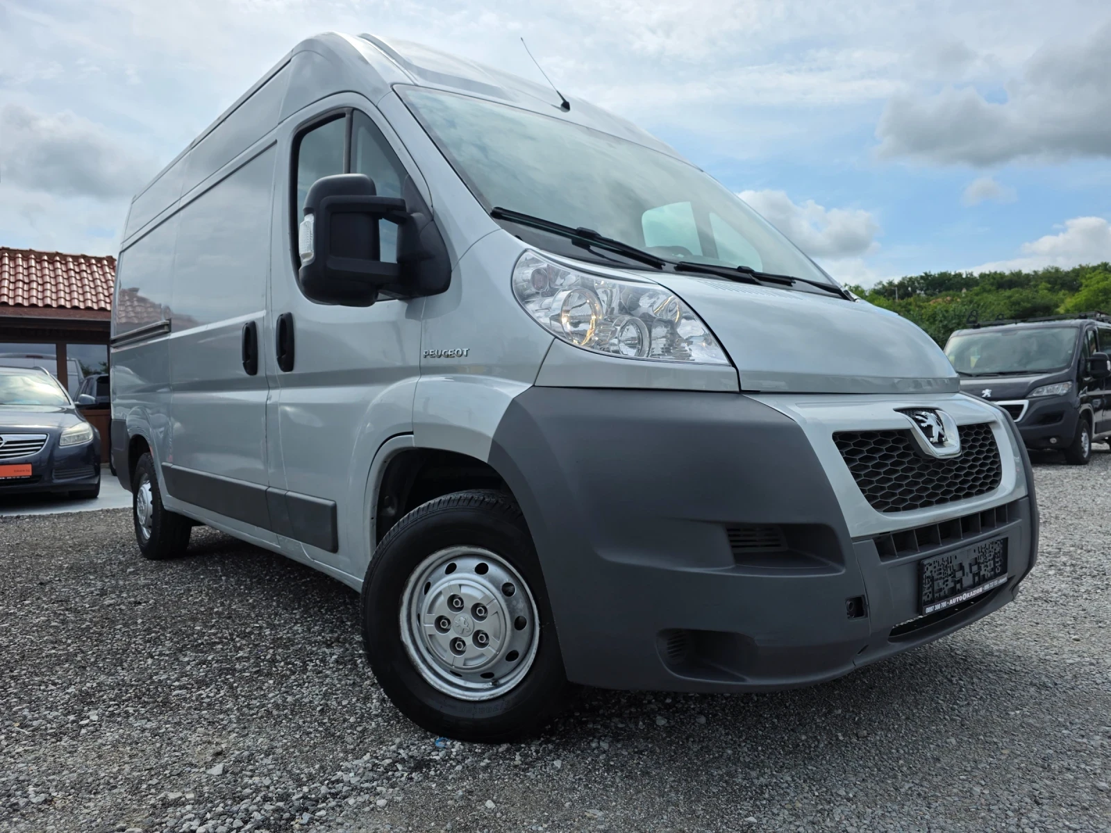 Peugeot Boxer 2.2hdi Климатик, снимка 3 - Бусове и автобуси - 54747161