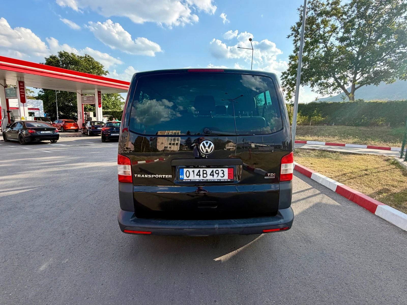 VW Transporter 2.0ТДИ 143к 9 места, снимка 3 - Бусове и автобуси - 55929869