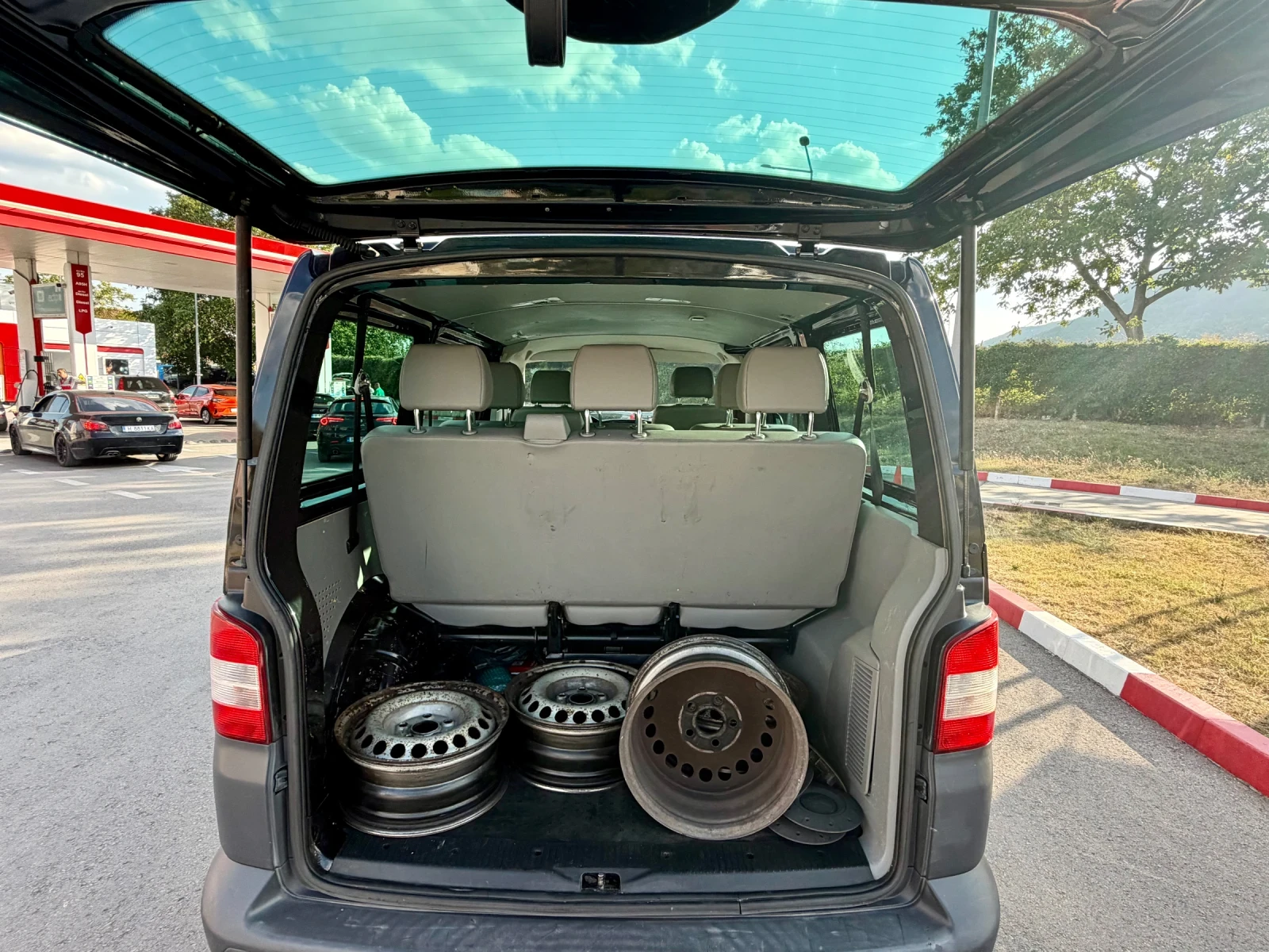 VW Transporter 2.0ТДИ 143к 9 места, снимка 8 - Бусове и автобуси - 55929869