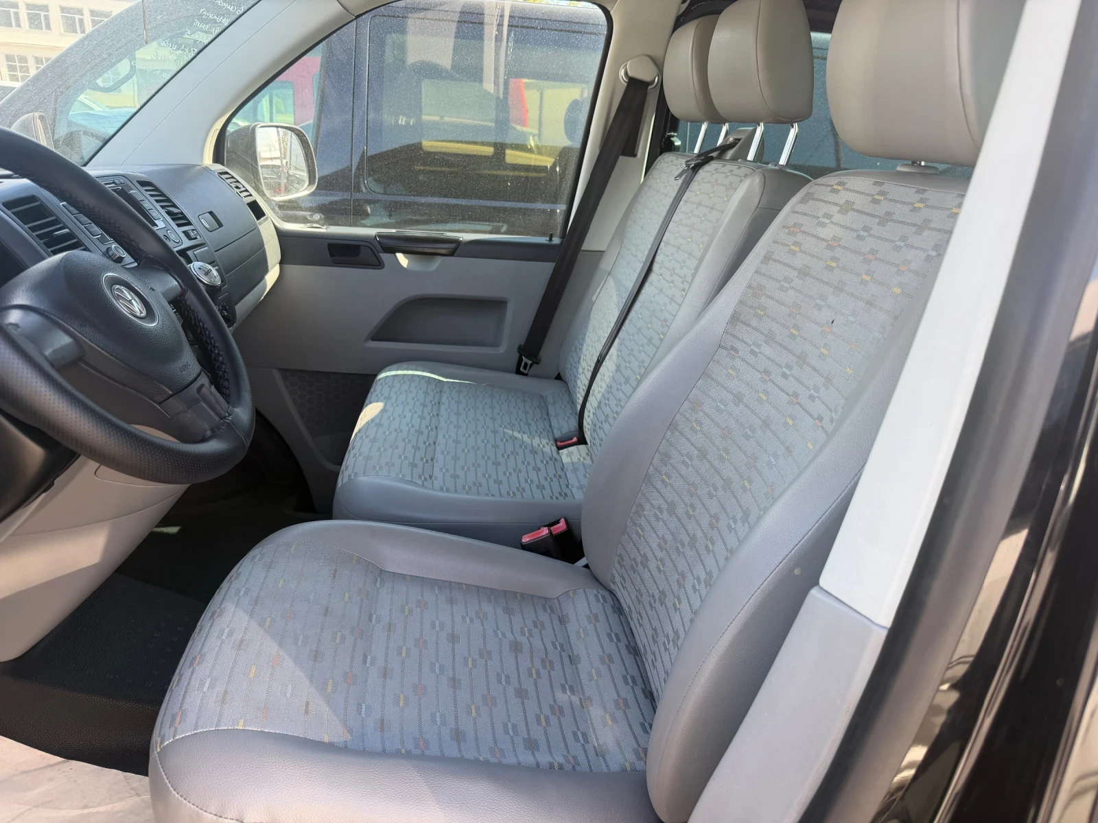VW Transporter 2.0��� 143� 9 ����� | Mobile.bg � ����������� 11