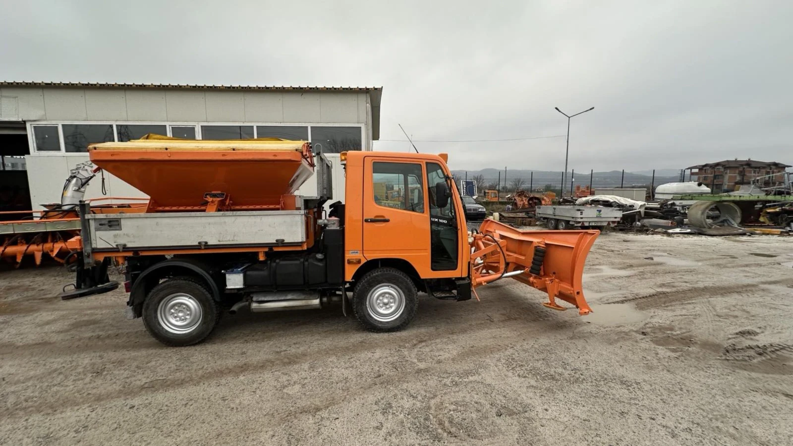 Mercedes-Benz UNIMOG  - изображение 3