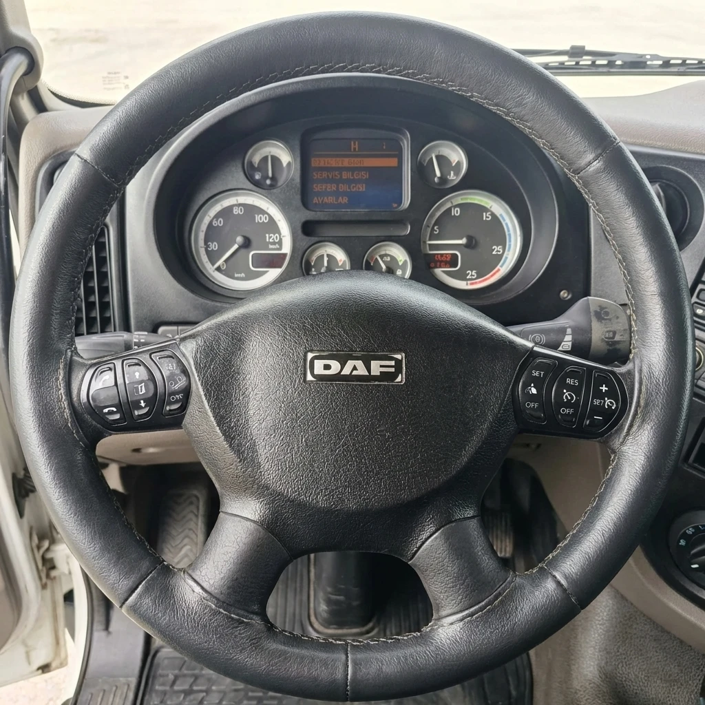 Daf XF 105 460 / RETARDER / АВТОМАТИК / ОБСЛУЖЕН /EURO 5, снимка 10 - Камиони - 54110147