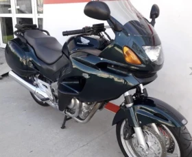 Обява за продажба на Honda 750 ~3 500 лв. - изображение 1