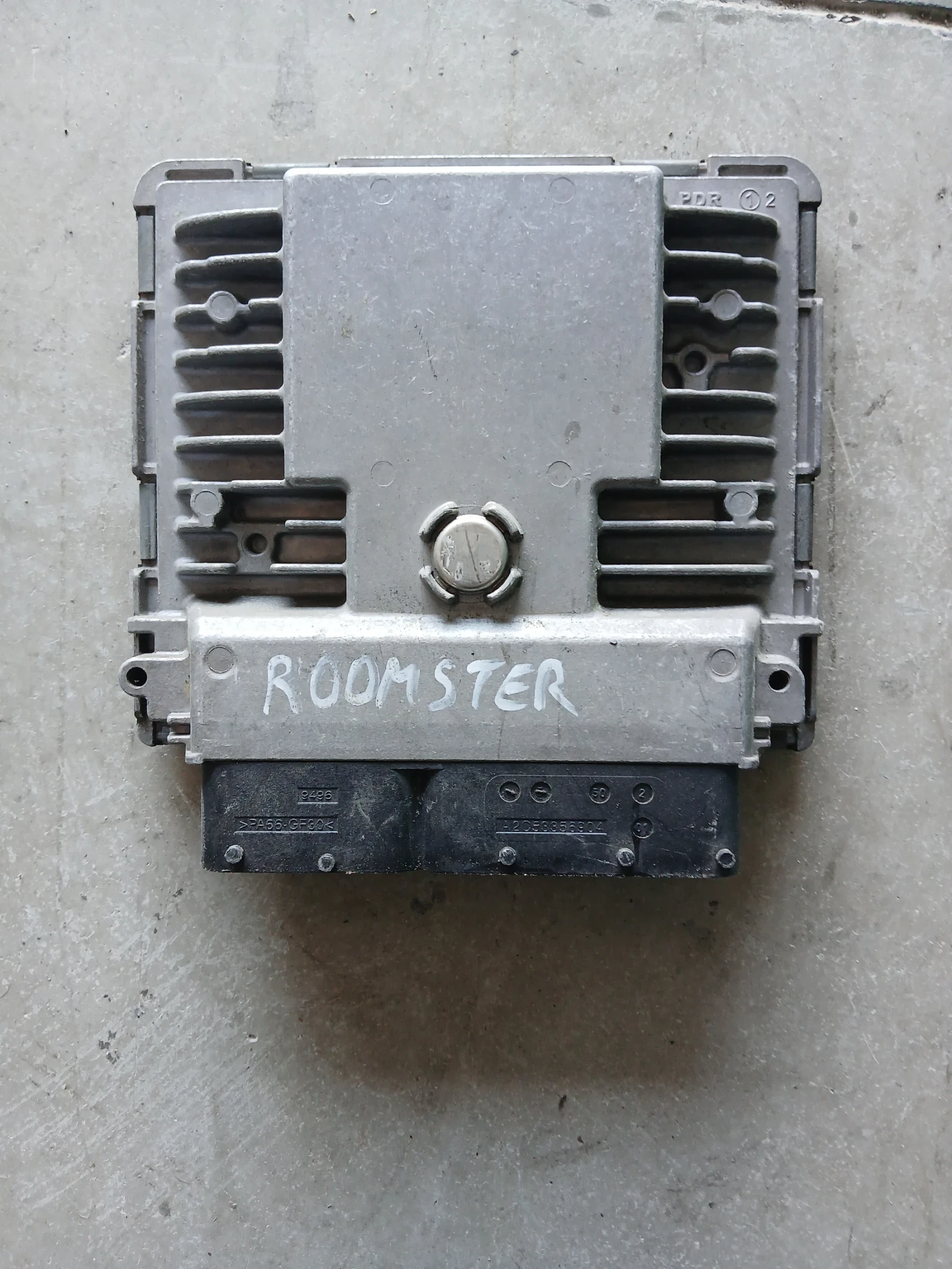 03F 906 070 EE Компютър SKODA Roomster , снимка 2 - Части - 54763083