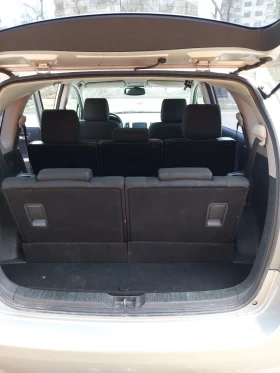 Toyota Corolla verso D-4D, снимка 8