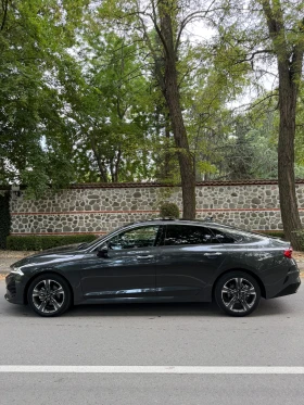 Kia K5 2.0* MPI* Panorama* HeadUp* 52.300km* , снимка 8