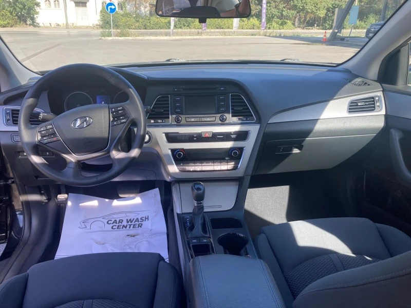 Hyundai Sonata, снимка 10 - Автомобили и джипове - 43750662