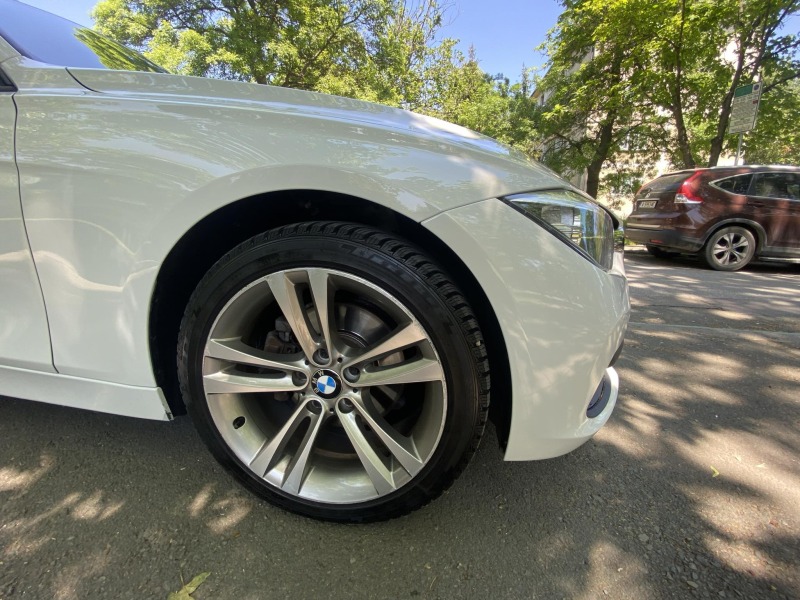 BMW 320 xdrive, снимка 4 - Автомобили и джипове - 45770984