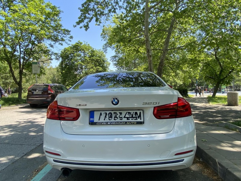 BMW 320 xdrive, снимка 9 - Автомобили и джипове - 45770984
