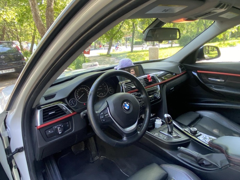 BMW 320 xdrive, снимка 11 - Автомобили и джипове - 45770984