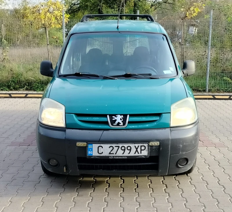 Peugeot Partner, снимка 7 - Автомобили и джипове - 47627831