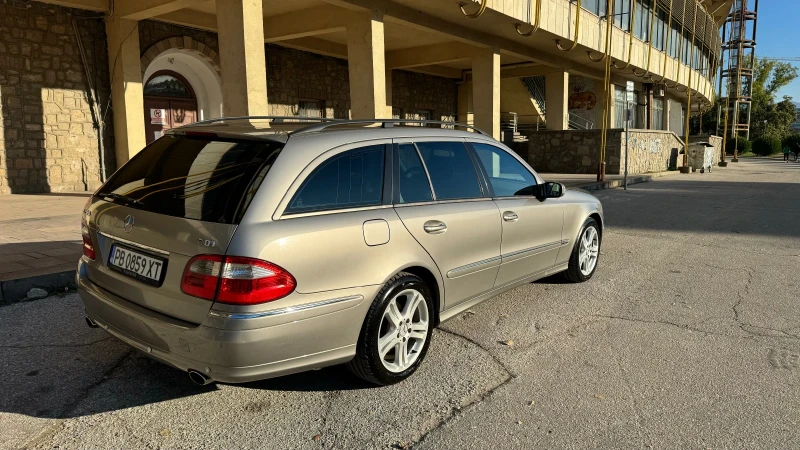 Mercedes-Benz E 280, снимка 5 - Автомобили и джипове - 47644264