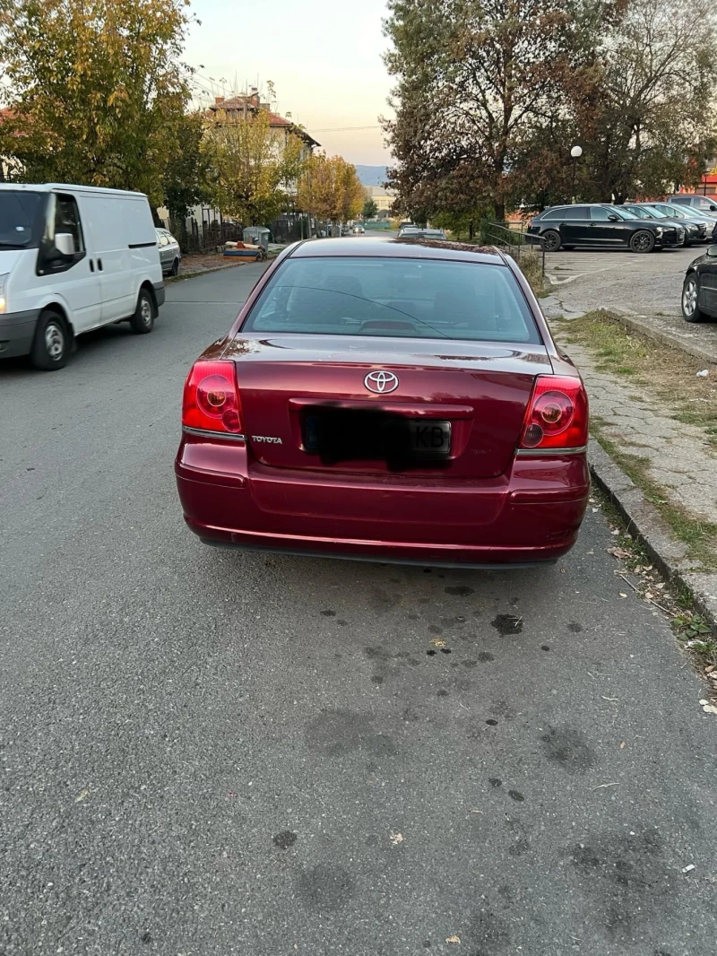 Toyota Avensis 1.8, снимка 3 - Автомобили и джипове - 47737157