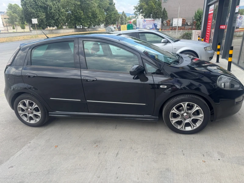 Fiat Punto, снимка 4 - Автомобили и джипове - 51128335