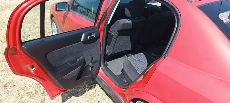 Opel Astra 1, 6 mono, снимка 6 - Автомобили и джипове - 51327181