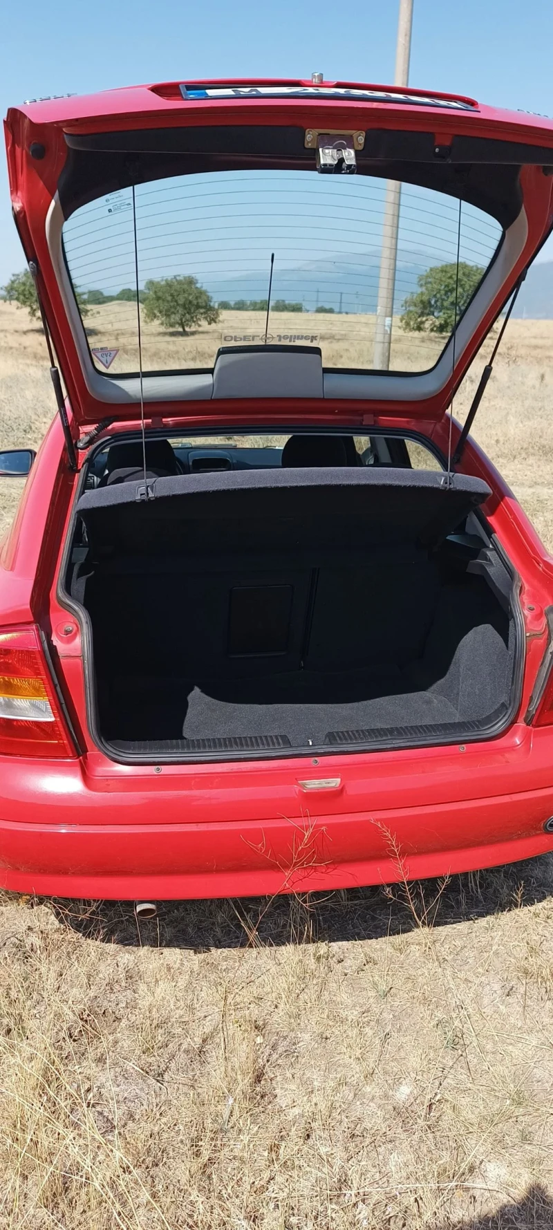 Opel Astra 1, 6 mono, снимка 7 - Автомобили и джипове - 51327181